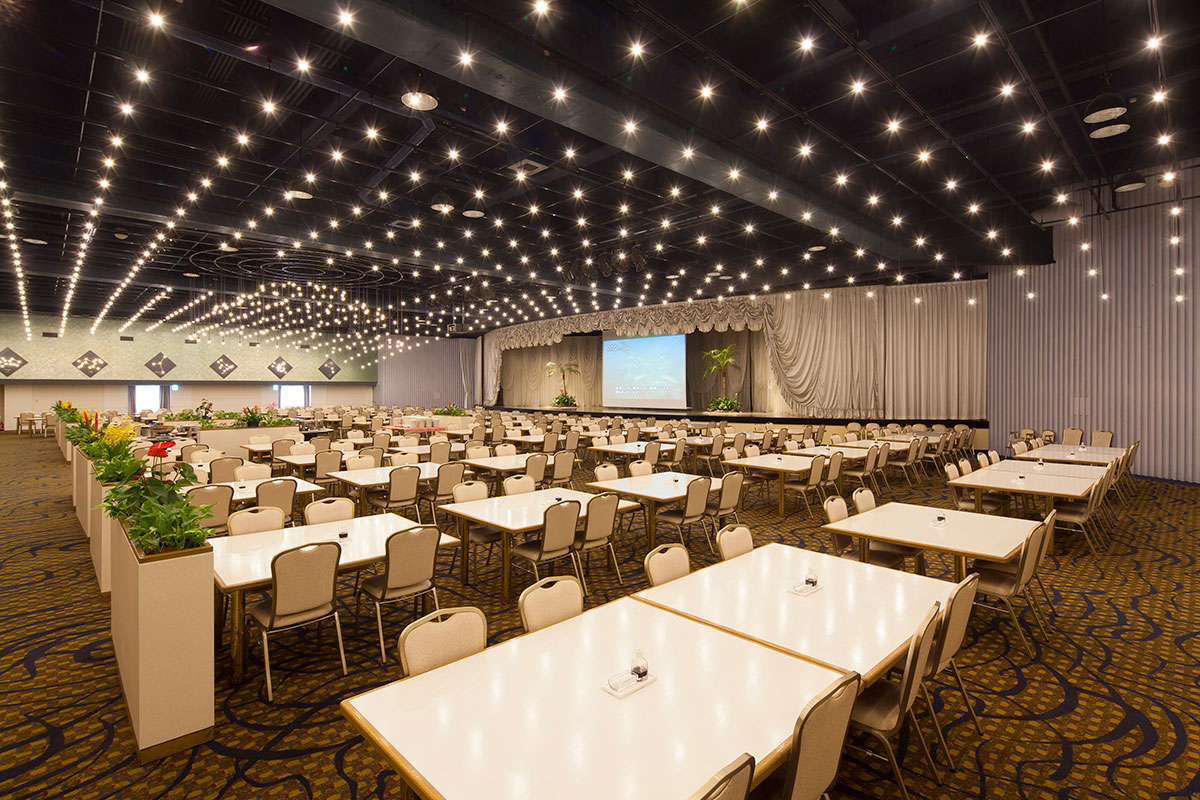 コンベンションルーム大