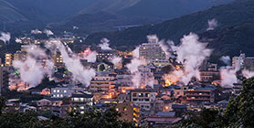 別府温泉（大分）