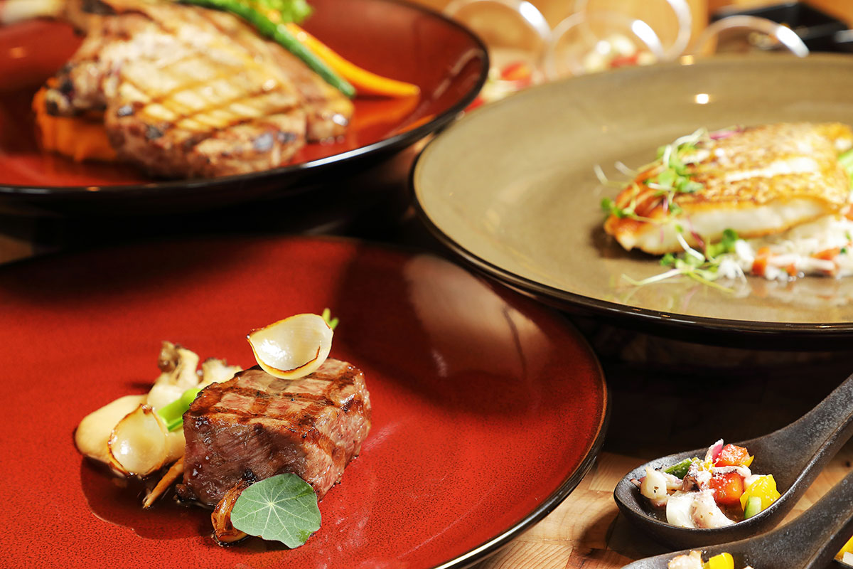 セミビュッフェスタイル・ディナー