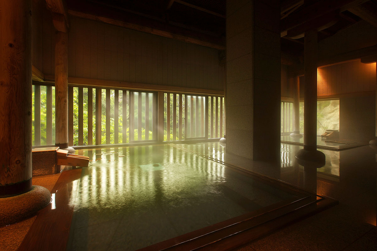 檜の香りも楽しめる「名取の御湯」