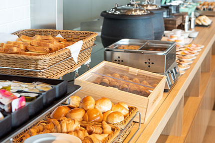 朝食ビュッフェ