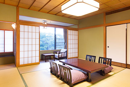 客室「楽」の一例