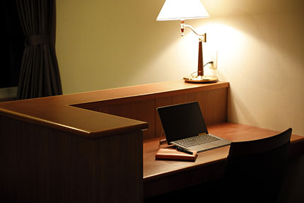 スタンダードツイン・机椅子